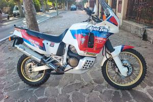 Honda Africa Twin RD04