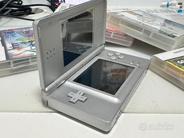 Nintendo DS Lite