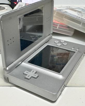 Nintendo DS Lite