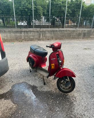 Vespa 50