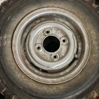 Cerchi e gomme Innocenti Mini