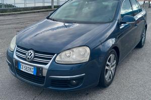 Volkswagen Jetta 2.0 Tdi