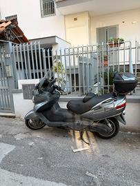 Suzuki Burgman 650