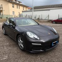 PORSCHE PANAMERA 3.0 DIESEL