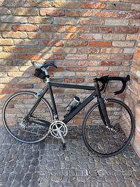 Bicicletta da corsa Pinnarello