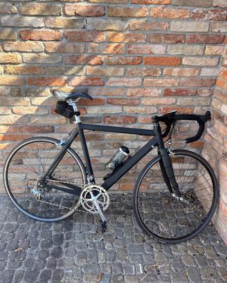 Bicicletta da corsa Pinnarello