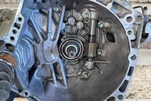 CAMBIO MANUALE COMPLETO TOYOTA Yaris Serie 2SZ 2SZ