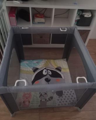 Box open playpen chico