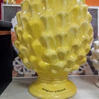 pigna  in ceramica  cm.25  gialla 