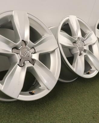 Cerchi in lega Audi A1 15 ORIGINALI 8XA601025