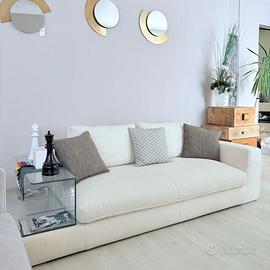 DIVANO di DESIGN 3 POSTI - DITREITALIA L.240 cm