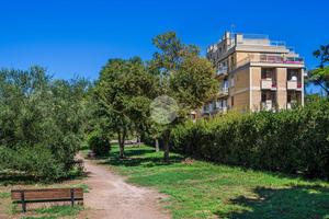 4 LOCALI A ROMA