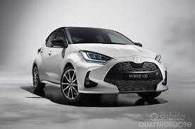 Toyota Yaris TOYOTA YARIS Hybrid Trend MY24 Hatchb