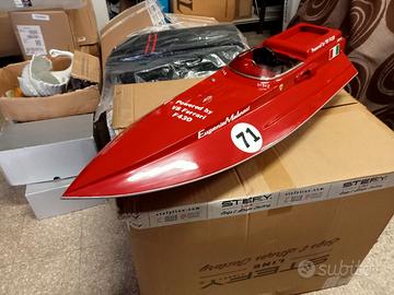 Motoscafo Ferrari F430 1/18