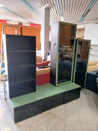 Mobile vetrina scomponibile