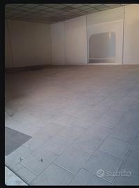 locale commerciale 