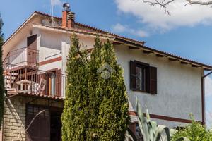 VILLA SINGOLA A BASSANO ROMANO