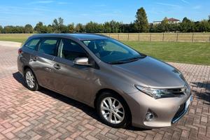 Toyota Auris Touring Sport