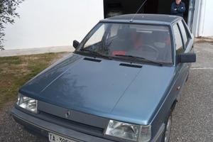 Renault 9 TL
