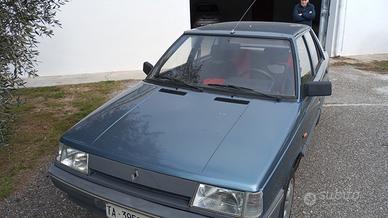 Renault 9 TL