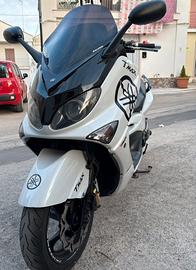 Yamaha Tmax 500
