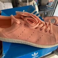 Scarpa ADIDAS STAN SMITH con suola BOOST