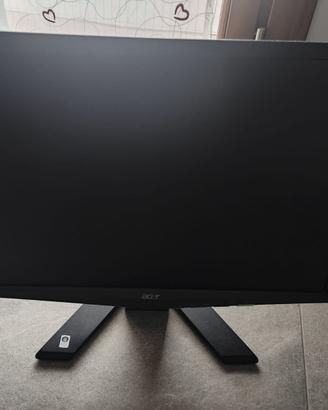 Monitor Acer 22 pollici + Samsung 19 Omaggio