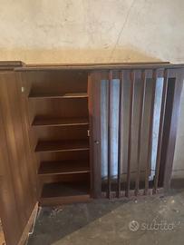 Copri calorifero e libreria anni 70