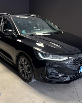 FORD Focus SW EcoBoost 155 CV Powershift ST-line