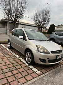 Ford fiesta anno 2008