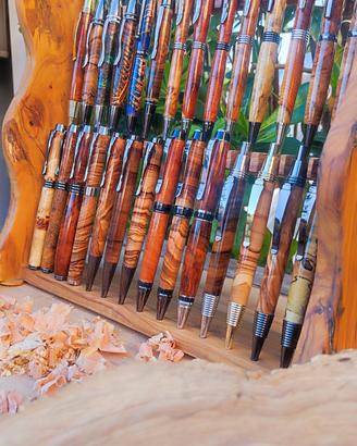 penne in legno pregiato tornite a mano libera 