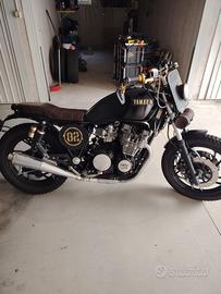 Yamaha xj 750 seca 1982 Cafe racer