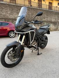 Honda africa twin 1100 dct