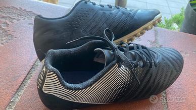 Scarpini calcetto taglia 43