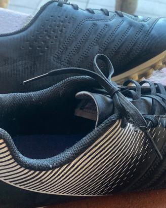 Scarpini calcetto taglia 43