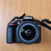 Macchina fotografica digitale reflex Nikon