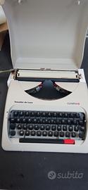 MACCHINA DA SCRIVERE OLIMPIA NUOVA