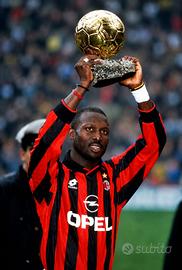 Fotografia Milan Weah pallone d'oro 1995