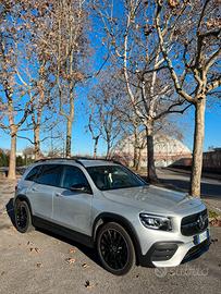 Mercedes GLB 200 d 4MATIC Premium Tech Pack