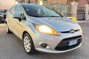 Ford Fiesta 1.4 TDCi 5p. Titanium