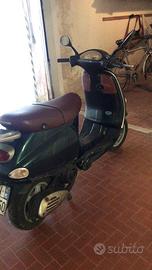 Vespa et4 150