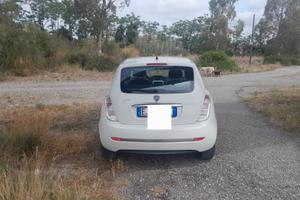 Lancia Ypsilon 1.2 69 CV