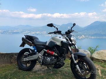 YAMAHA MT-03