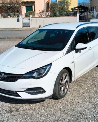 Opel Astra 1.5 business elegance  40000km