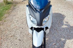 YAMAHA X- MAX 250 del 06/2011