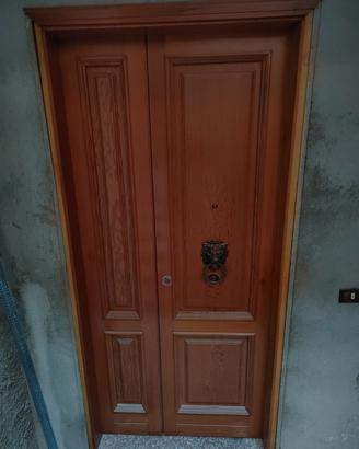 portoncino in legno