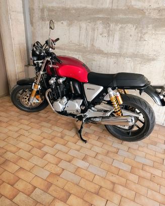 Honda cb1100 rs