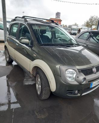 FIAT PANDA 1.3 MJT 16V 4x4 Cross (A68)