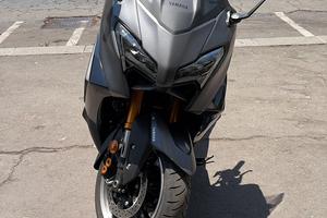 Scooter tmax yamaha 560 tech max
