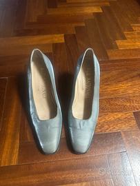 Scarpe da cerimonia eleganti come nuove